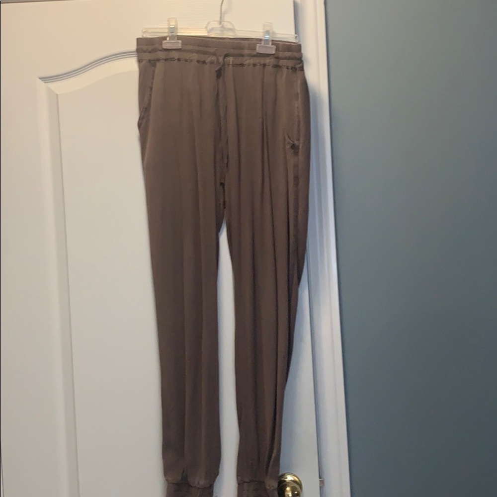 On the Road pants